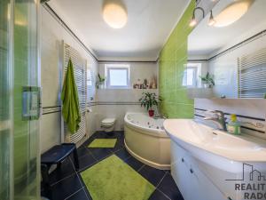 Prodej rodinného domu, Hodonín, Perunská, 230 m2