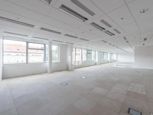 Pronájem kanceláře, Praha - Vokovice, Evropská, 900 m2