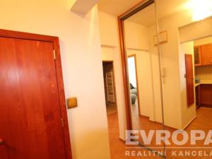 Pronájem bytu 2+kk, Praha - Chodov, Benkova, 46 m2