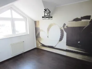 Pronájem bytu 2+kk, Praha - Kunratice, Hornomlýnská, 57 m2