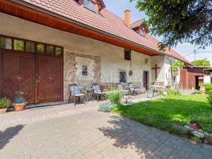 Prodej vícegeneračního domu, Paračov, 388 m2