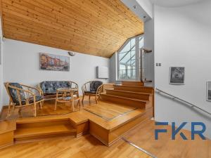 Prodej rodinného domu, Praha - Dolní Měcholupy, Za zahradami, 237 m2