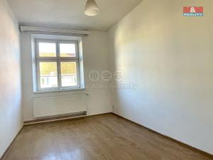 Pronájem bytu 2+1, Poděbrady, Hakenova, 45 m2