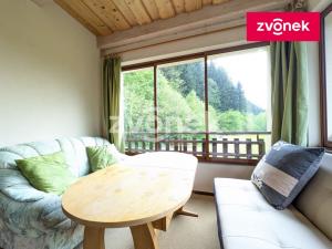 Prodej chaty, Velké Karlovice, 200 m2