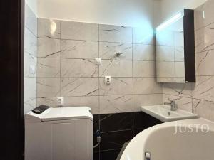 Pronájem bytu 3+1, Písek, Jablonského, 67 m2