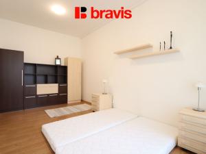 Pronájem bytu 2+kk, Brno, Purkyňova, 74 m2