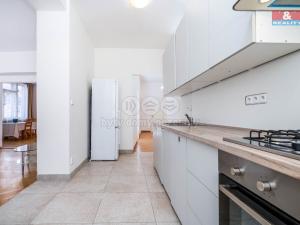 Prodej bytu 3+1, Praha - Holešovice, Veletržní, 105 m2