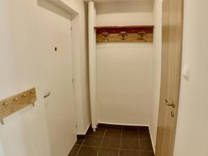 Pronájem bytu 1+1, Ostrava - Poruba, Svojsíkova, 28 m2
