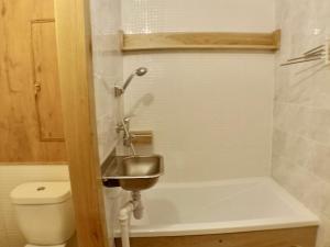 Pronájem bytu 1+1, Ostrava - Poruba, Svojsíkova, 28 m2