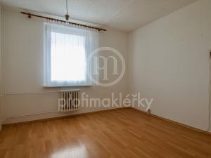 Prodej bytu 3+1, Moravský Krumlov, Sídliště, 61 m2