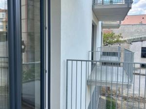 Pronájem bytu 1+kk, Brno - Trnitá, Křenová, 28 m2