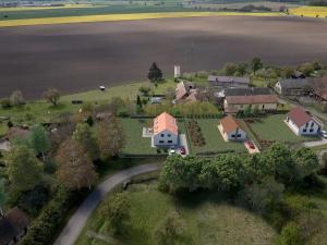 Prodej pozemku pro bydlení, Vrbice, 1336 m2