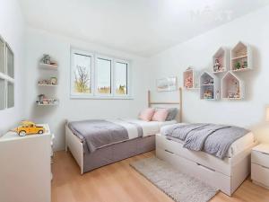 Prodej bytu 3+kk, Všestary, Strančická, 111 m2