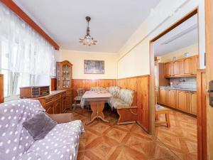Prodej rodinného domu, Tuklaty, Hlavní, 100 m2
