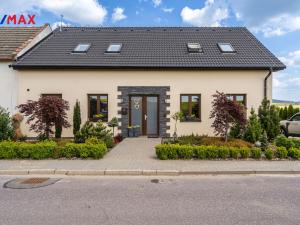 Prodej rodinného domu, Oponešice, 280 m2