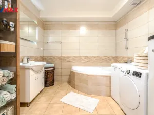 Prodej rodinného domu, Oponešice, 280 m2