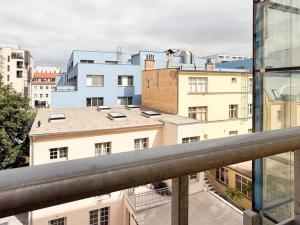 Pronájem bytu 2+kk, Praha - Karlín, Křižíkova, 55 m2
