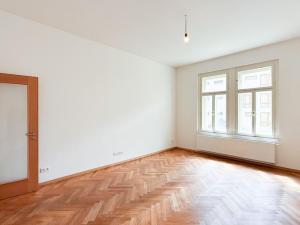 Pronájem bytu 2+kk, Praha - Karlín, Křižíkova, 55 m2