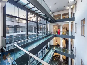 Pronájem kanceláře, Praha - Nové Město, Krakovská, 300 m2