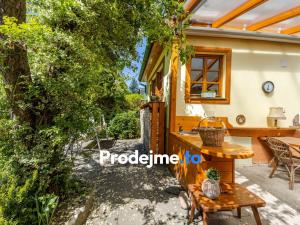 Prodej chaty, Davle - Sázava, 74 m2