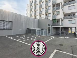 Pronájem bytu 1+kk, Praha - Hostivař, Hornoměcholupská, 22 m2