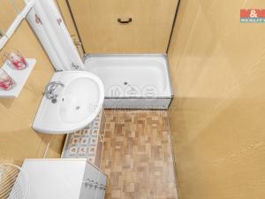 Prodej bytu 2+kk, Praha - Petrovice, Kurčatovova, 43 m2