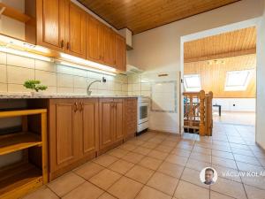 Prodej rodinného domu, Lázně Bělohrad, Třetí strana, 240 m2