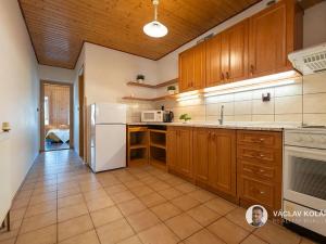 Prodej rodinného domu, Lázně Bělohrad, Třetí strana, 240 m2