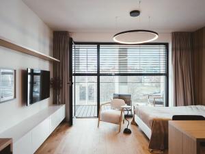 Pronájem bytu 1+kk, Praha - Bubeneč, Vítězné náměstí, 45 m2