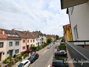 Pronájem bytu 2+kk, Brno - Židenice, Slatinská, 42 m2