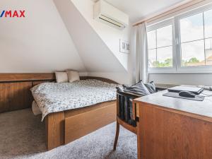Pronájem bytu 3+1, Praha - Liboc, Jenečská, 74 m2