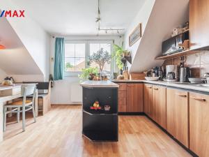 Pronájem bytu 3+1, Praha - Liboc, Jenečská, 74 m2
