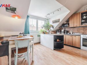 Pronájem bytu 3+1, Praha - Liboc, Jenečská, 74 m2