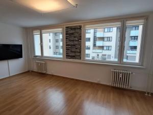 Prodej bytu 1+kk, Praha - Žižkov, V zahrádkách, 33 m2