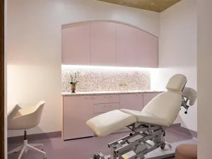 Prodej obchodního prostoru, Praha - Nové Město, 120 m2