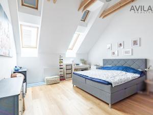 Prodej rodinného domu, Praha - Vokovice, Ke dvoru, 213 m2