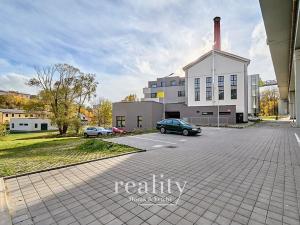 Pronájem bytu 1+kk, Jihlava, Křižíkova, 74 m2