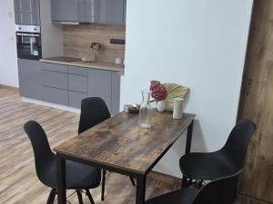 Pronájem bytu 3+kk, Česká Lípa, Erbenova, 70 m2
