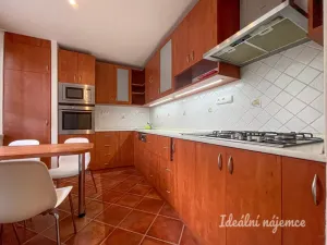 Pronájem bytu 3+1, Brno, Kuršova, 79 m2