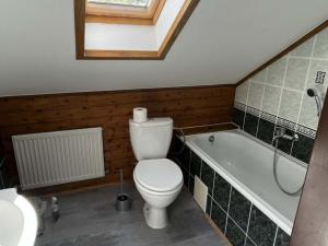 Pronájem rodinného domu, Jablonné v Podještědí - Heřmanice v Podještědí, 180 m2