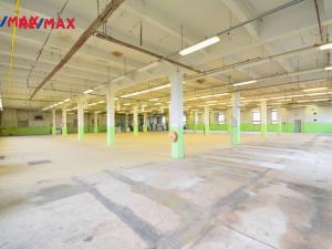 Pronájem skladu, Černožice, Sehnoutkova, 2756 m2