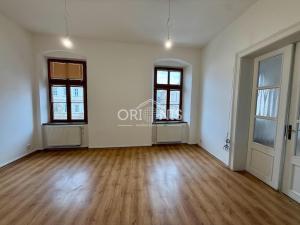 Pronájem bytu 2+1, Chomutov, Revoluční, 65 m2