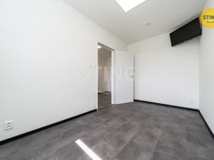 Pronájem bytu 1+1, Ostrava, Starobělská, 31 m2