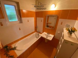 Prodej rodinného domu, Krnov, 180 m2
