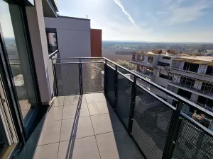 Prodej bytu 1+kk, Praha - Háje, Sochorcova, 33 m2
