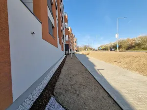 Prodej bytu 1+kk, Praha - Háje, Sochorcova, 33 m2