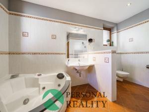 Prodej restaurace, Mariánské Lázně, Družstevní, 616 m2