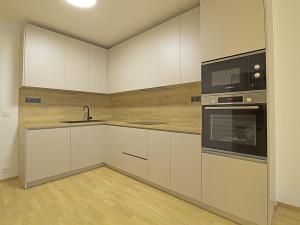Pronájem bytu 3+1, Praha - Smíchov, Karla Engliše, 121 m2