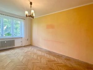 Prodej bytu 2+1, Cheb, Školní, 53 m2