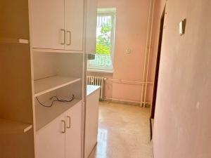 Prodej bytu 2+1, Cheb, Školní, 53 m2